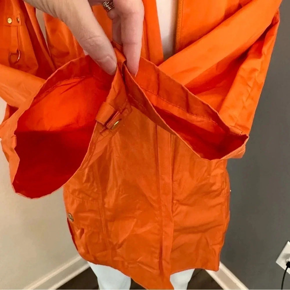 Rainforest Packable Travel Hooded Rain Coat Orange w/ Gold Accents size Medium - Picture 5 of 10